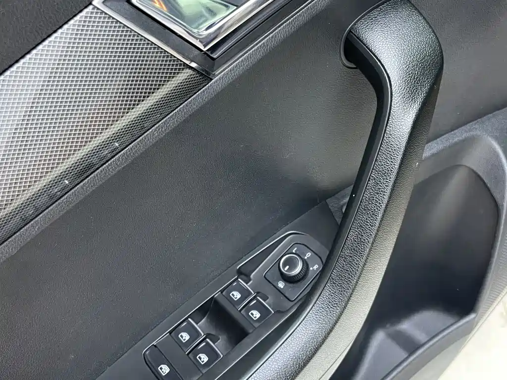 Skoda Karoq — миниатюра 26