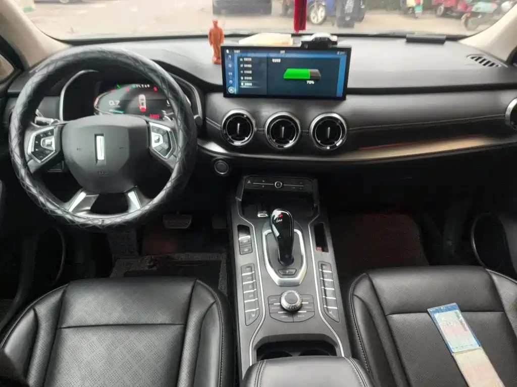 Wey Wey VV6 — миниатюра 13