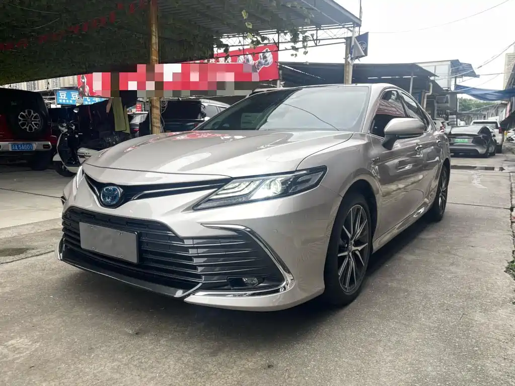 Toyota Camry 2021 Hybrid 2.5HG Luxury Edition