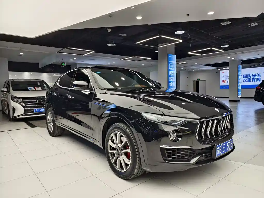 MASERATI LEVANTE