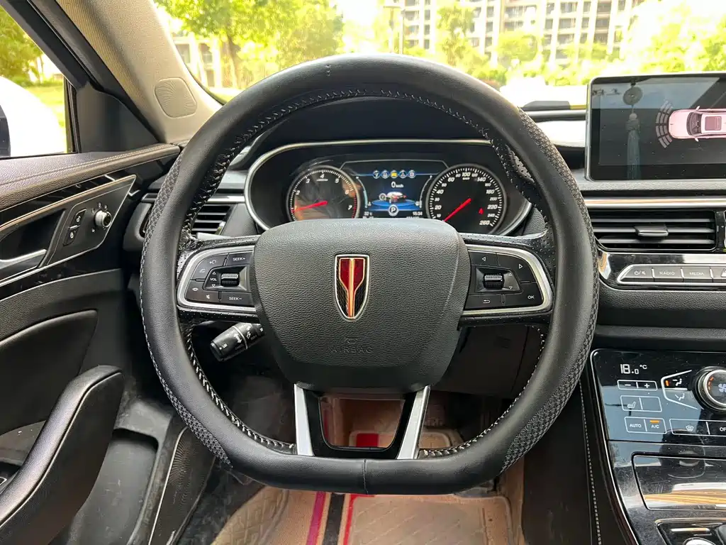 Hongqi Hongqi H5 — миниатюра 4