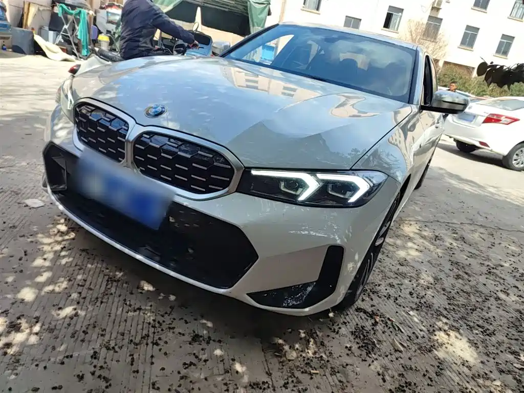 BMW 3 Series 2024