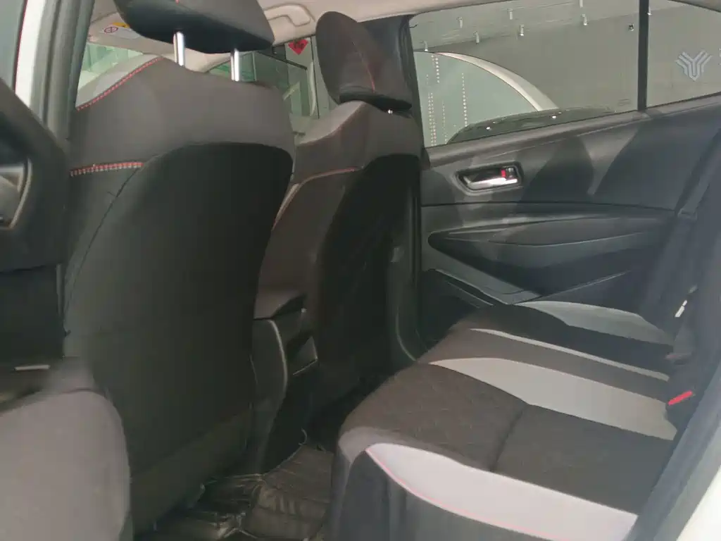 Toyota Corolla — миниатюра 8