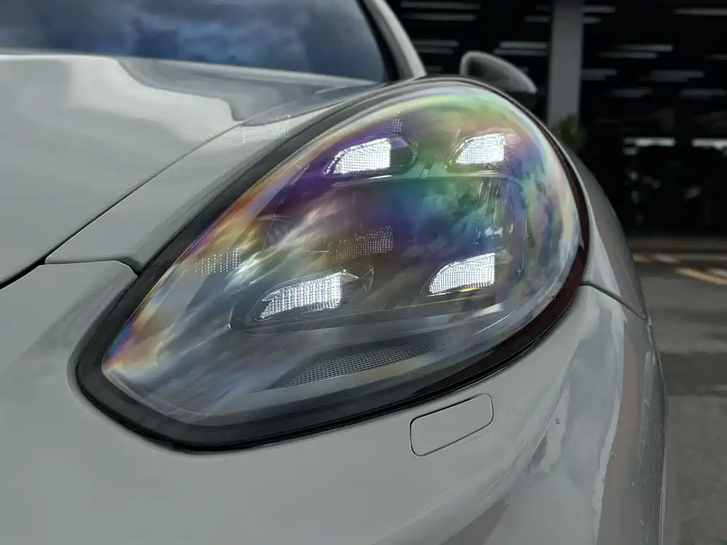 Porsche Panamera — миниатюра 4