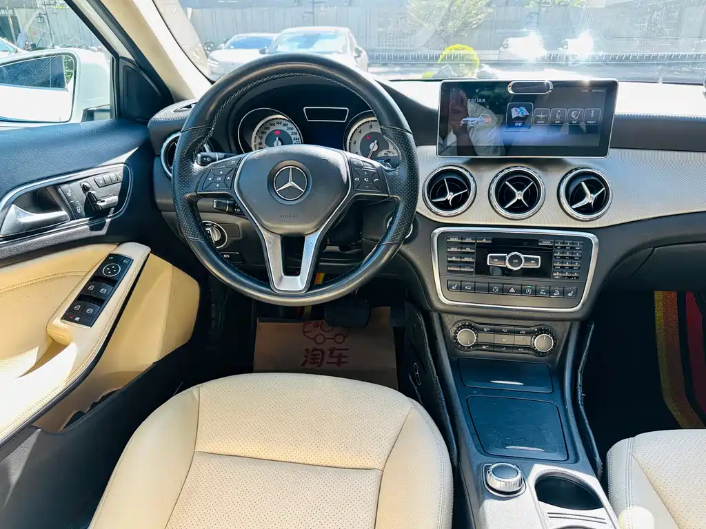 Mercedes-Benz GLA — миниатюра 28