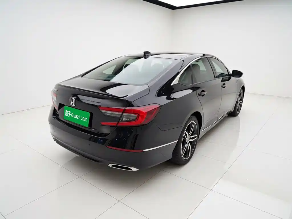 Honda Accord — миниатюра 4