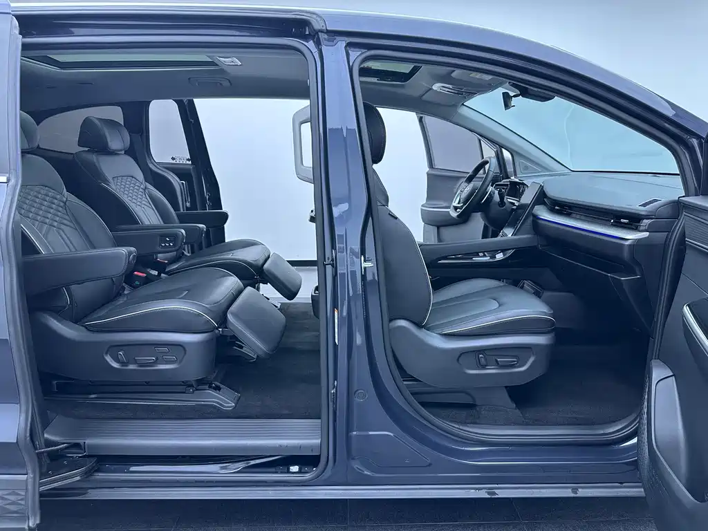 Hyundai Custo — миниатюра 25