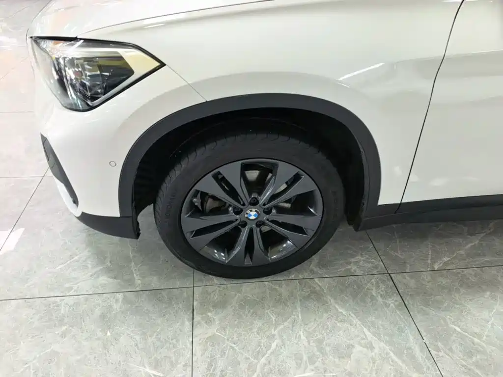 BMW X1 — миниатюра 23