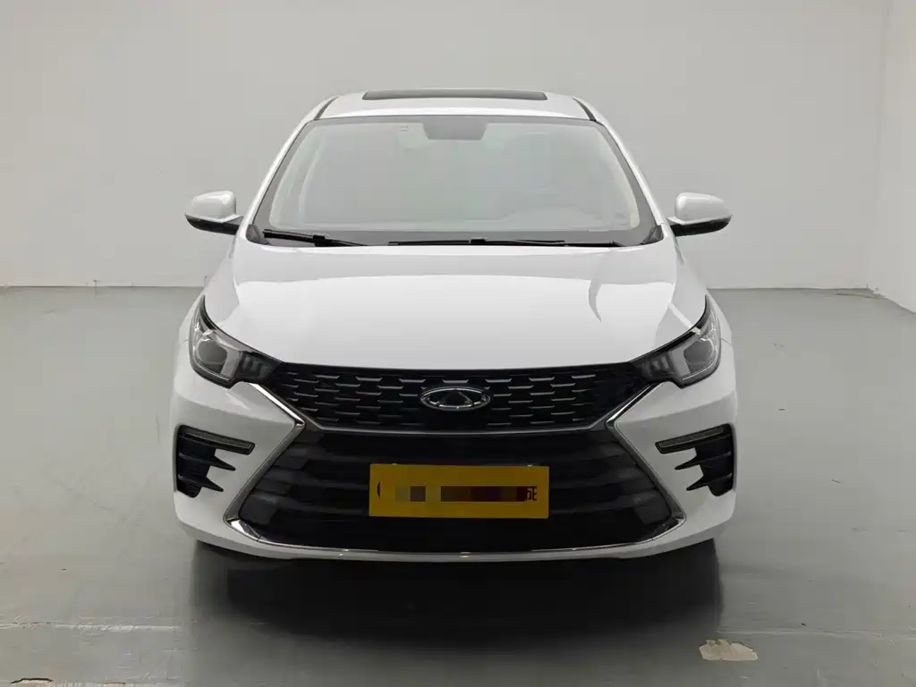 Chery Arrizo 5 PLUS — миниатюра 2