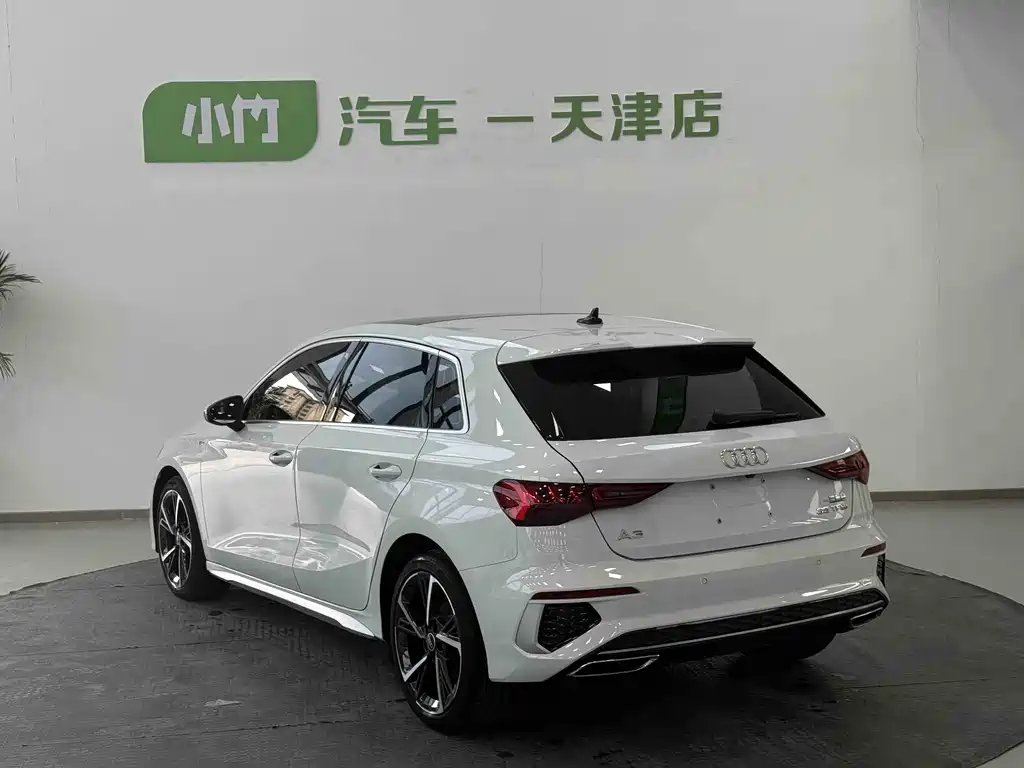 Audi A3 2023 Sportback 35 TFSI Fashion Sport