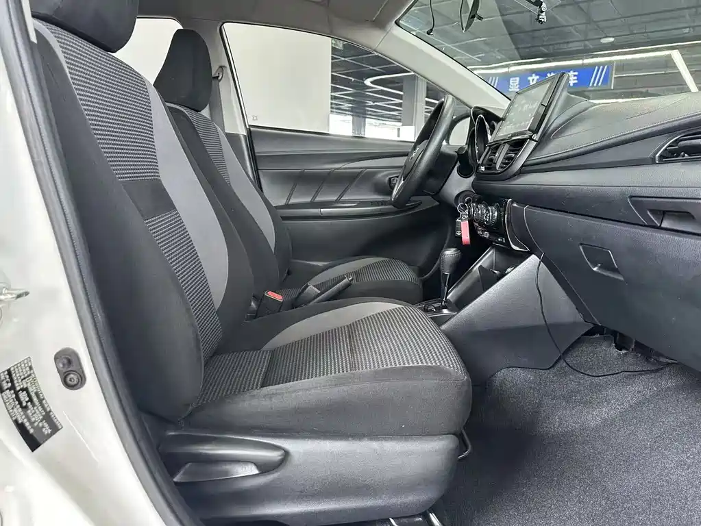 Toyota Vios FS 1.5L CVT Edge Speed Edition, фото 16