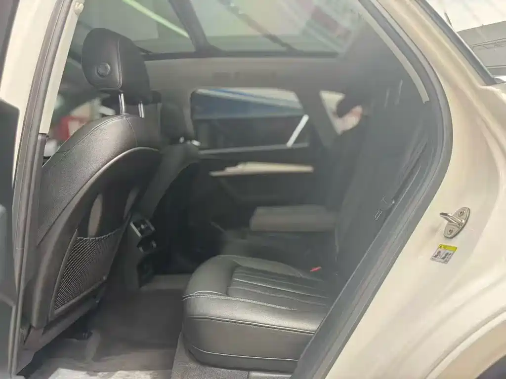Audi Q5L 2020 40 TFSI Fashion