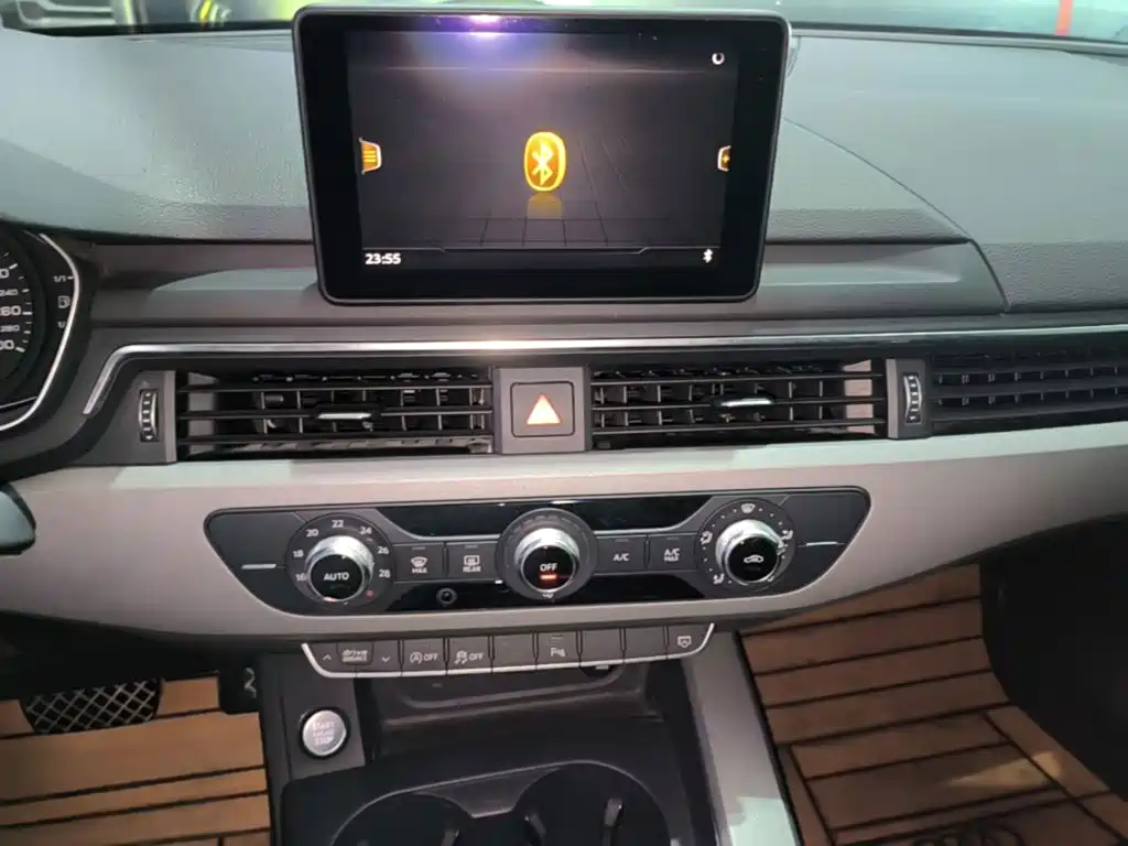 Audi A4L — миниатюра 13