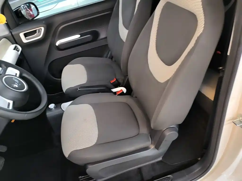 Wuling MINIEV — миниатюра 15