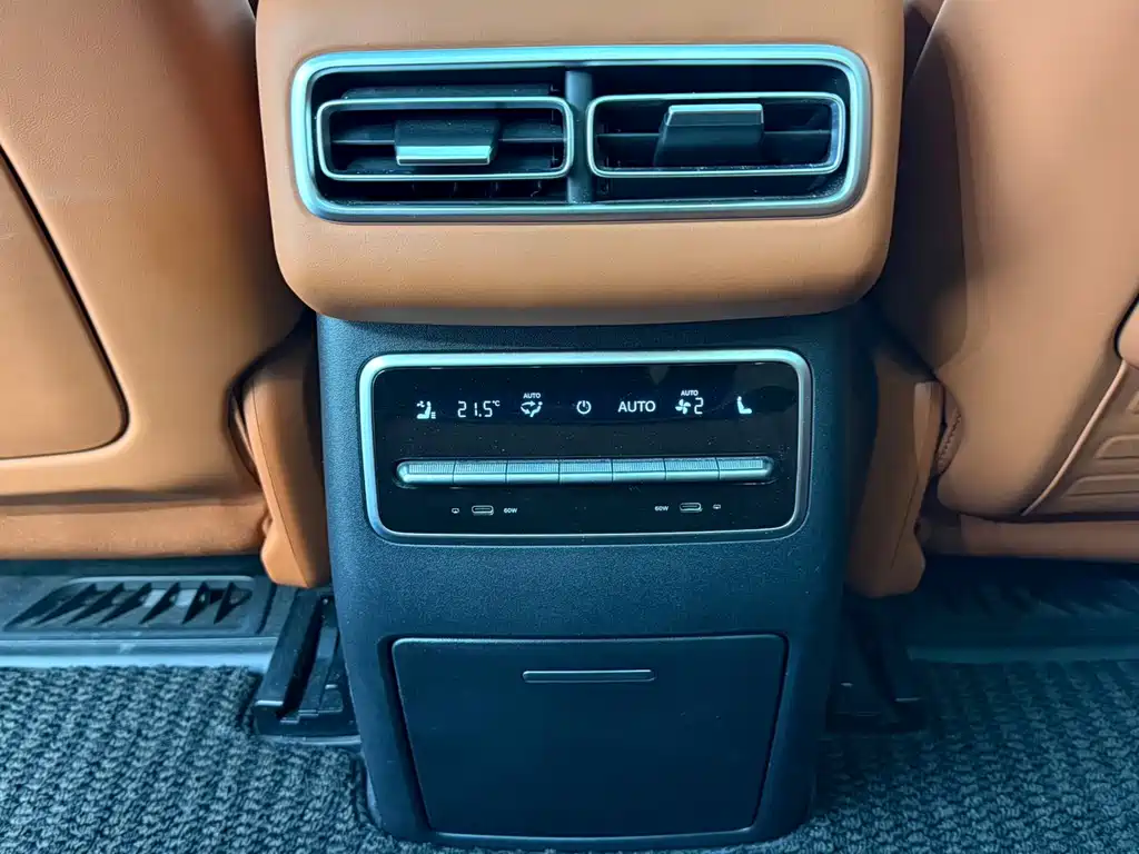 Li Auto Li L7 — миниатюра 14
