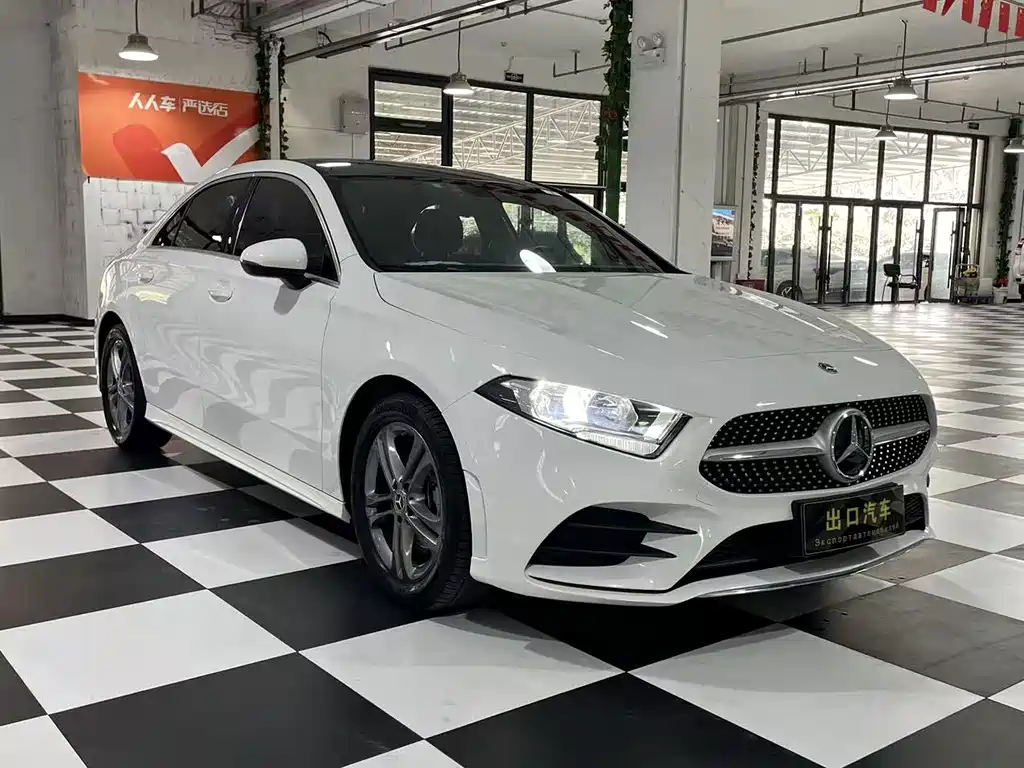 Mercedes-Benz A-Class — миниатюра 3
