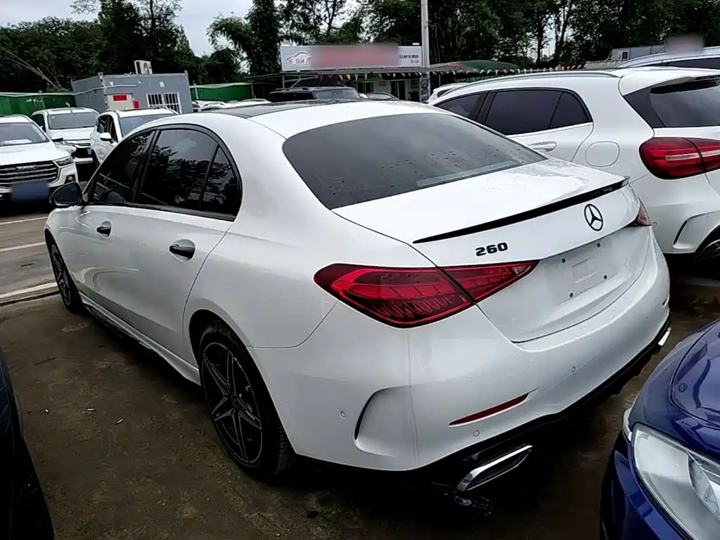Mercedes-Benz C-Class — миниатюра 5