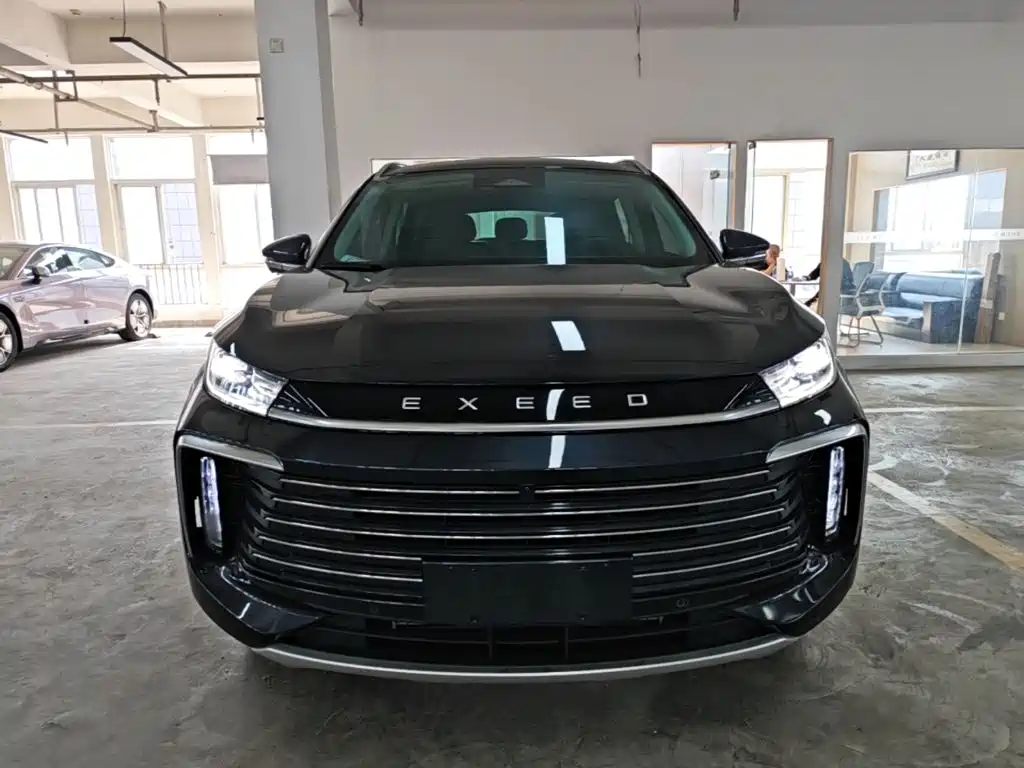 Exeed Lingyun — миниатюра 3
