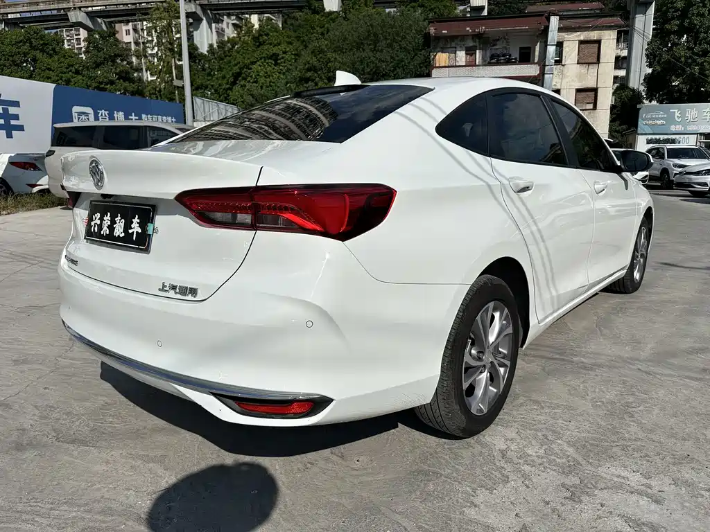 Buick Verano — миниатюра 4