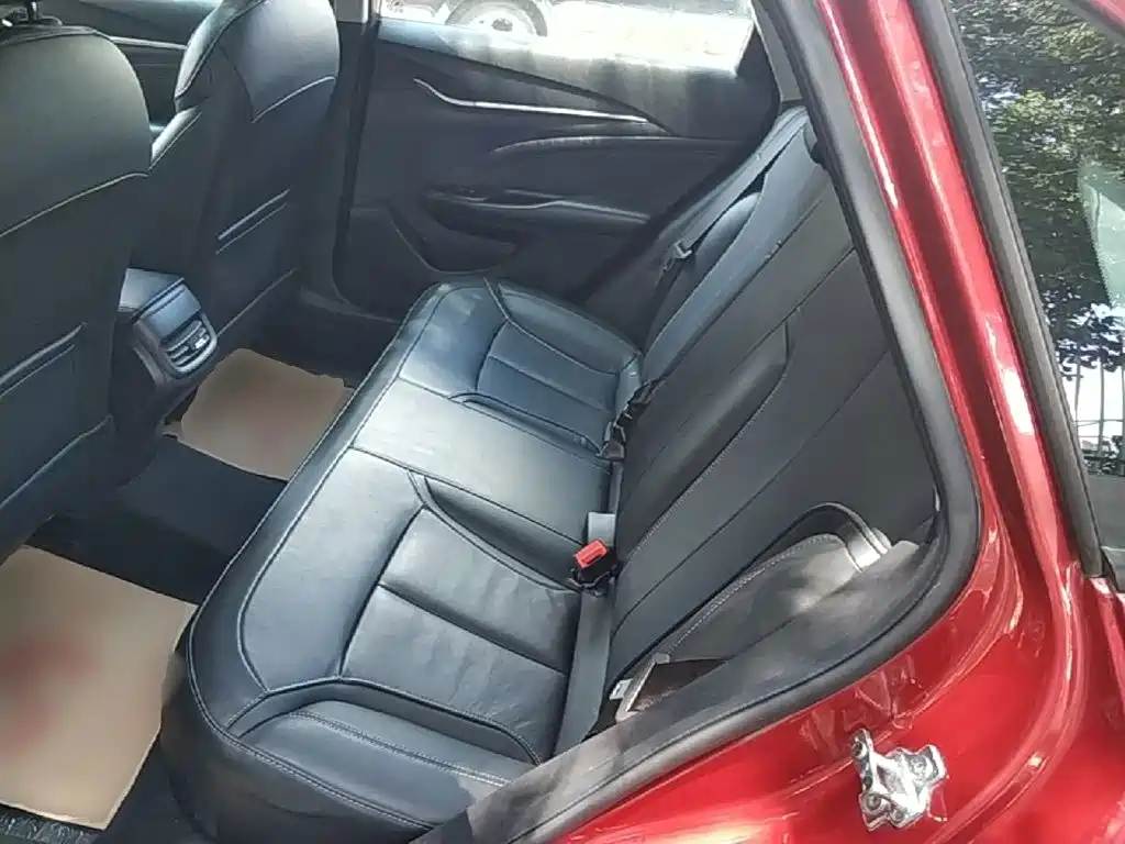 Buick Excelle — миниатюра 17