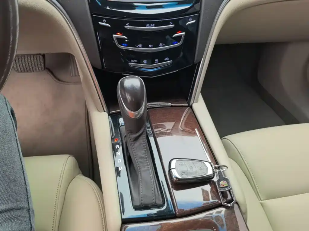 Cadillac XTS — миниатюра 14