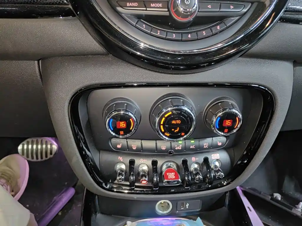 MINI Mini JCW Clubman — миниатюра 13