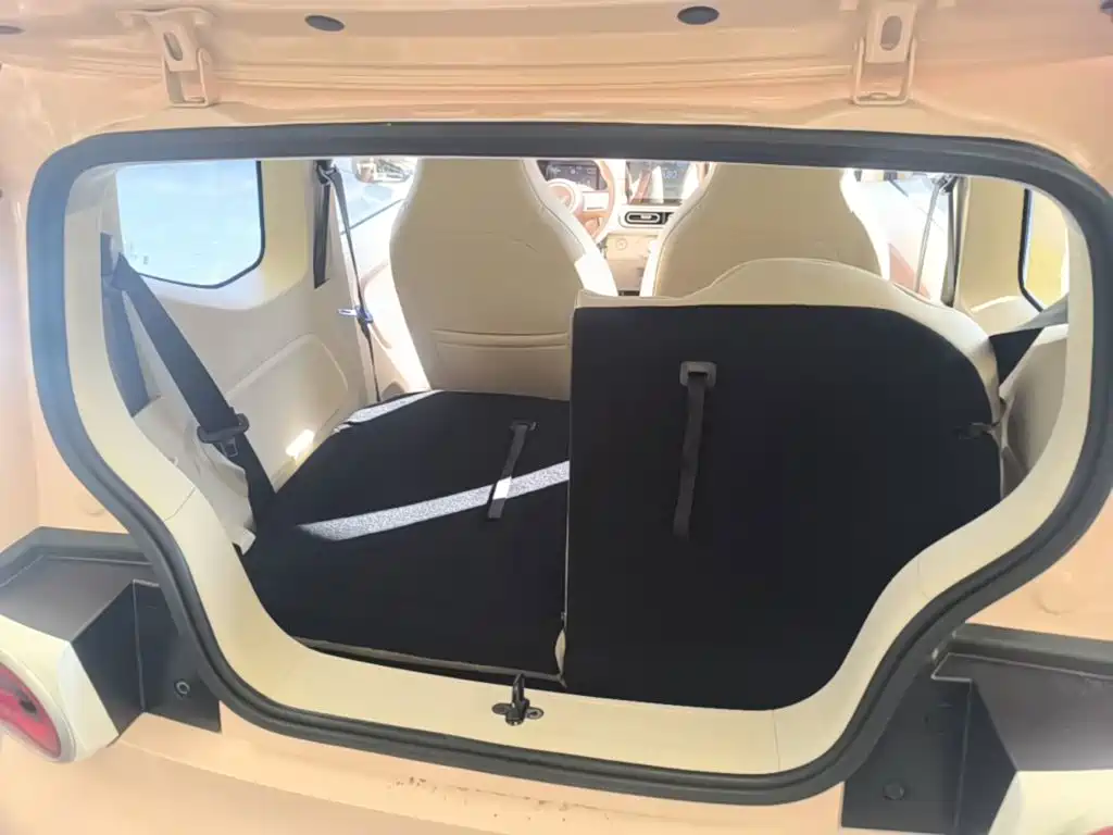 Wuling MINIEV — миниатюра 19