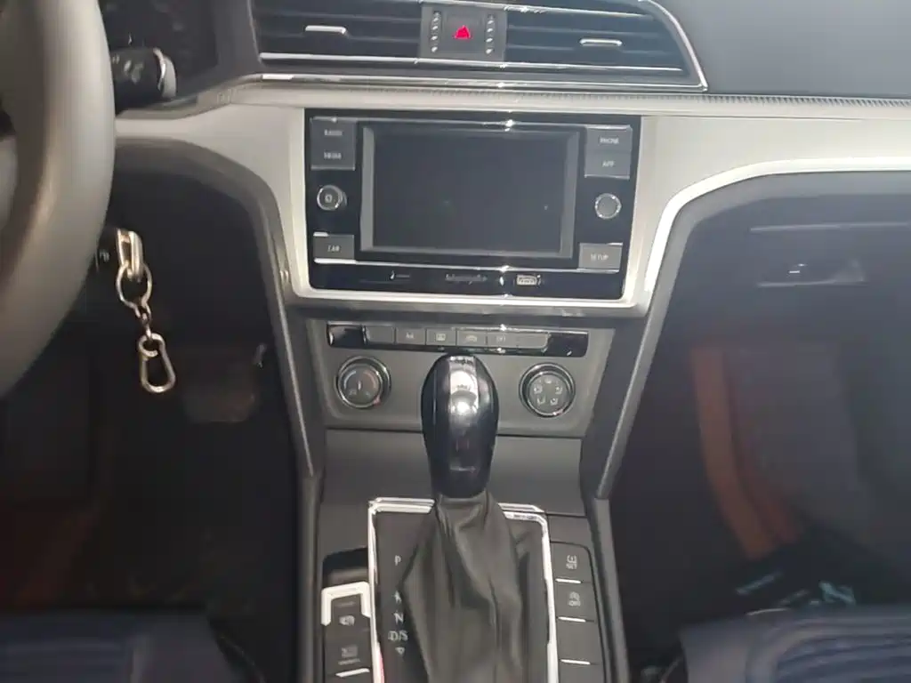 Volkswagen Lamando — миниатюра 13