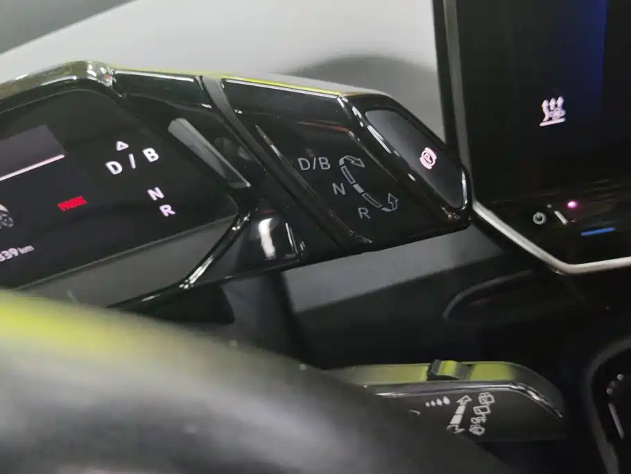 Volkswagen ID.3 — миниатюра 16