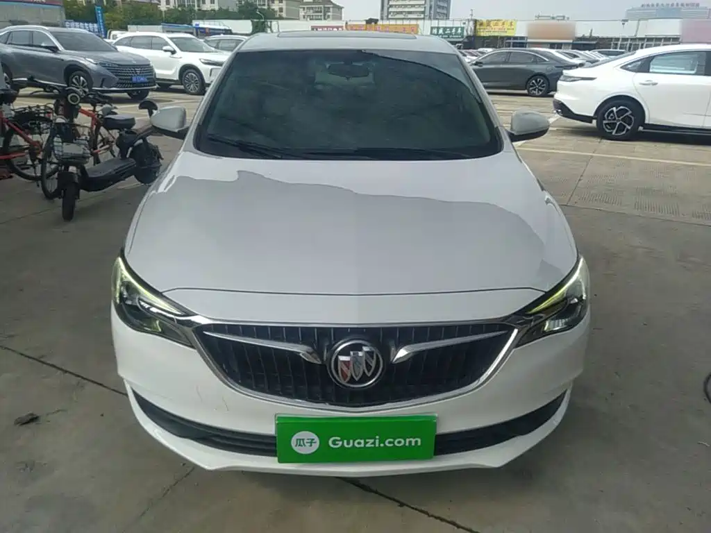 Buick Excelle — миниатюра 3