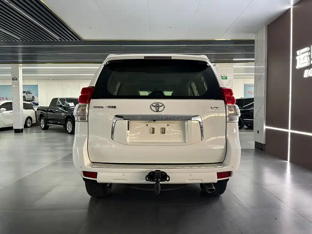 Toyota Prado — миниатюра 8