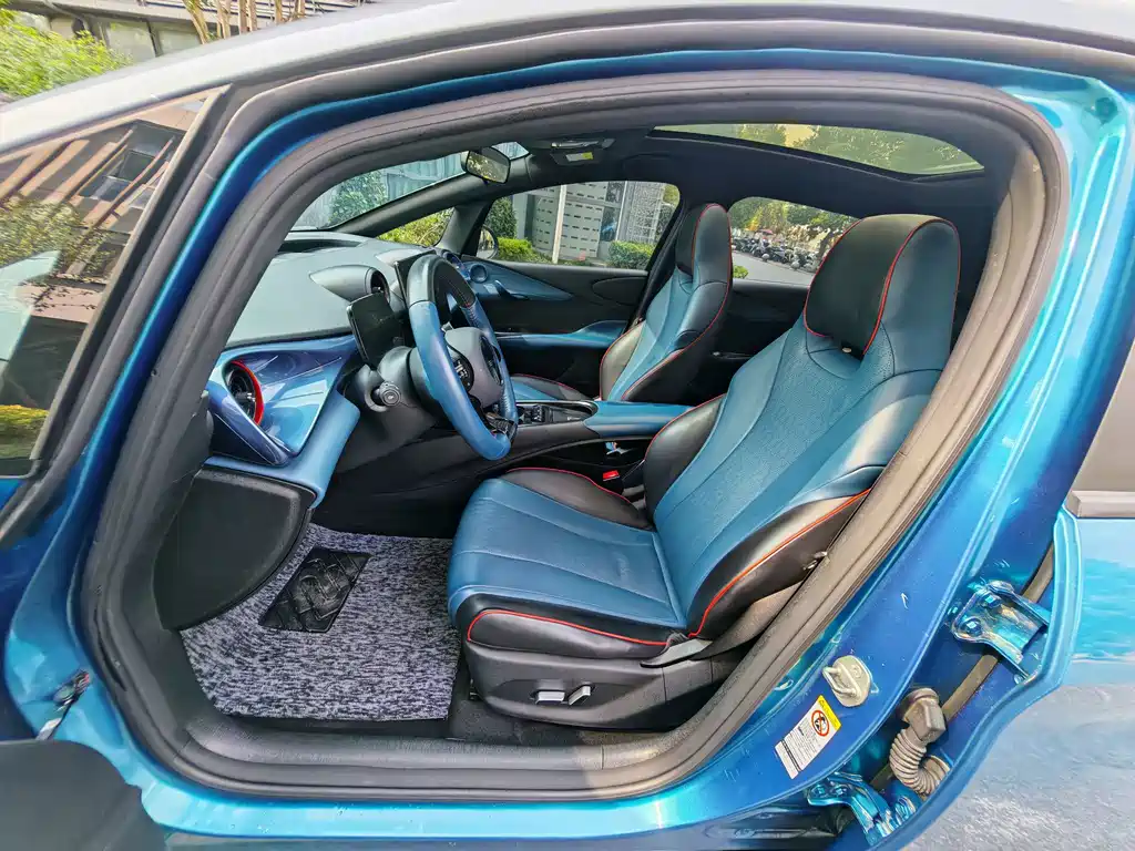 BYD Dolphin — миниатюра 8