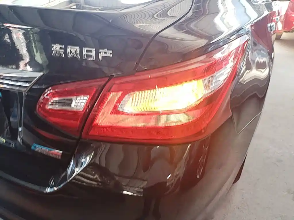 Nissan Teana — миниатюра 8