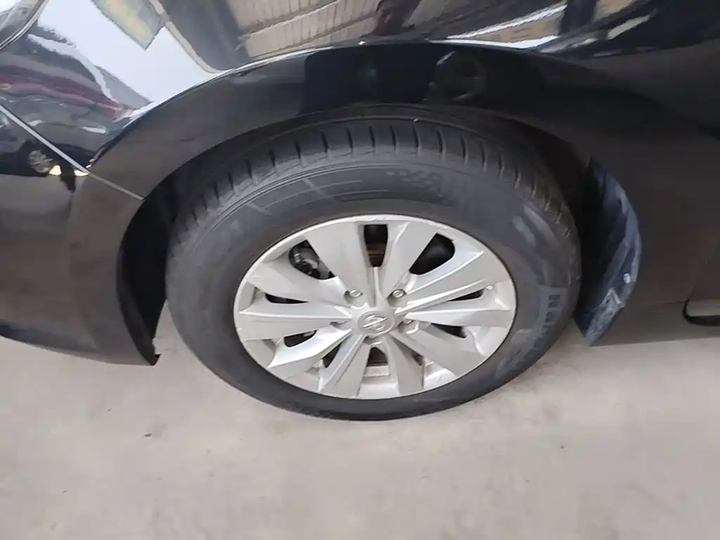 Nissan Teana — миниатюра 23