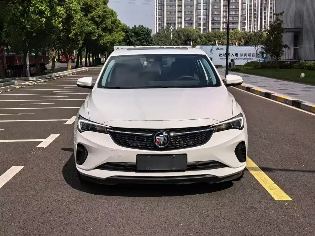Buick Verano — миниатюра 2
