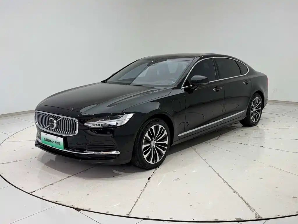 Volvo S90 PHEV — миниатюра 20
