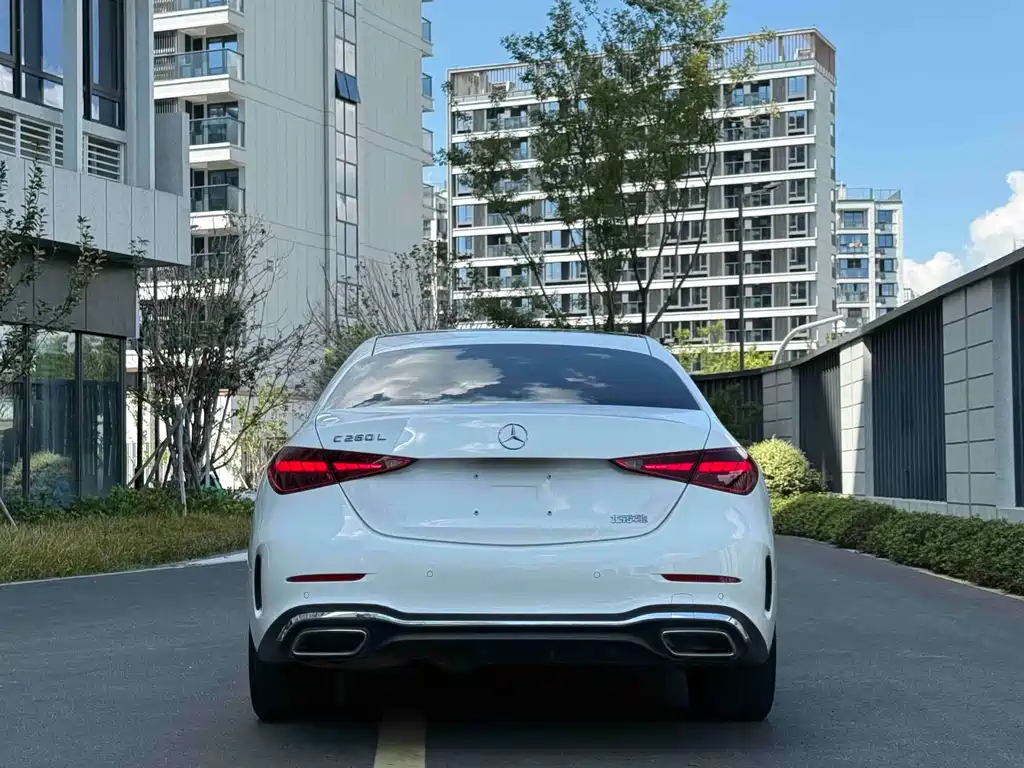 MERCEDES-BENZ C CLASS