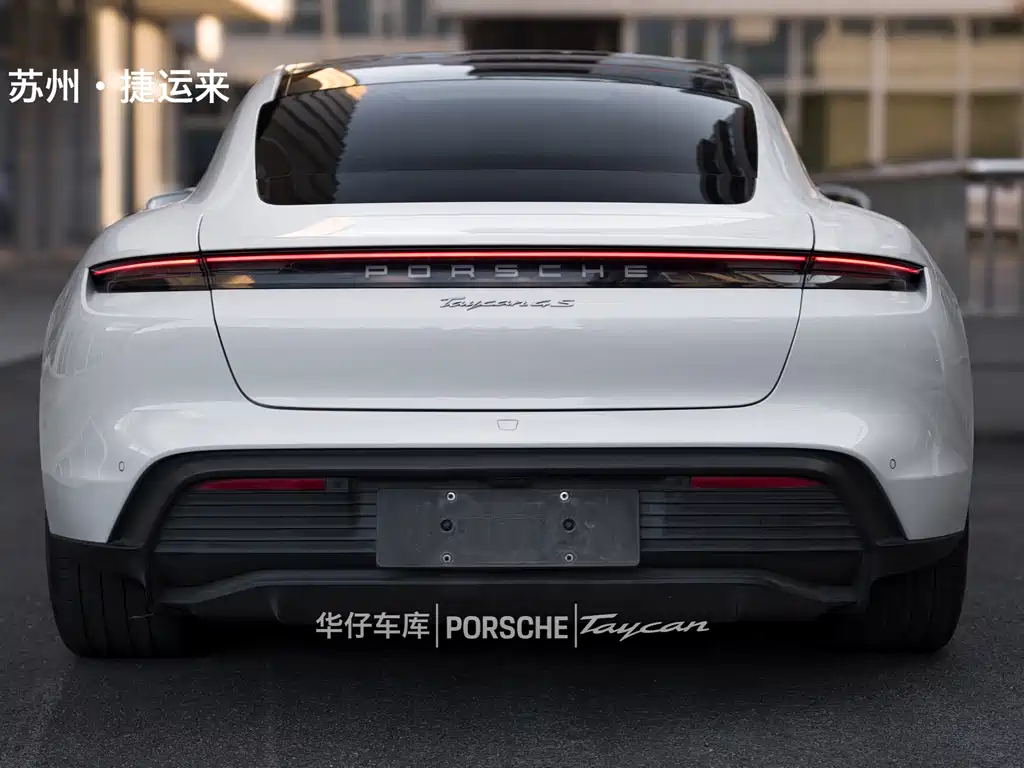 Porsche Taycan — миниатюра 7