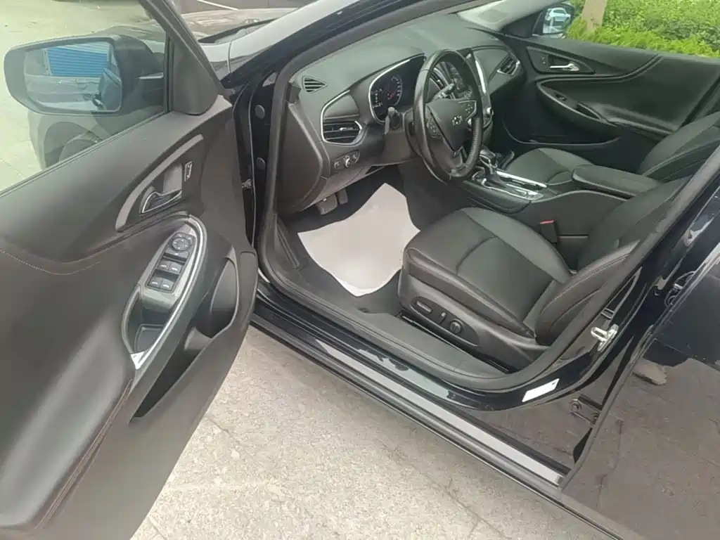 Chevrolet Malibu XL — миниатюра 16