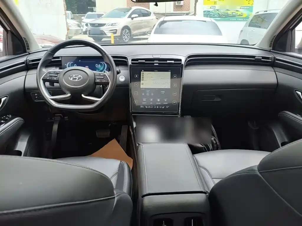 Hyundai Tucson — миниатюра 10