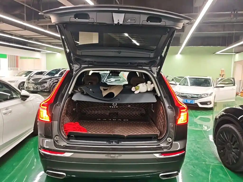 Volvo XC60 — миниатюра 19