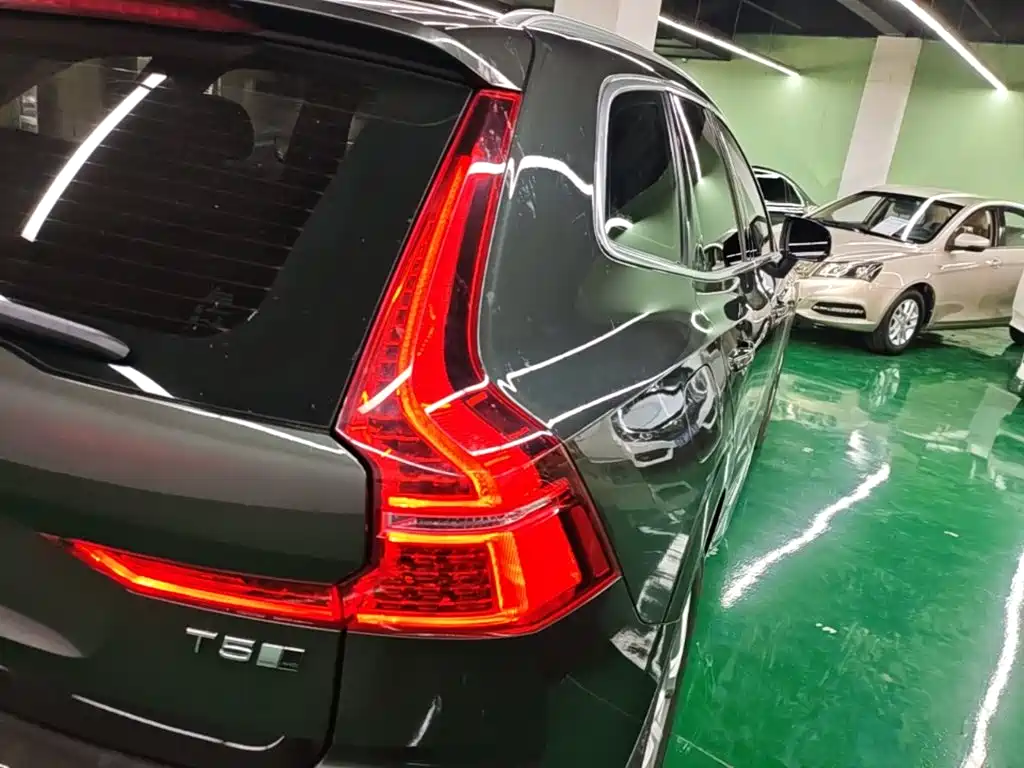 Volvo XC60 — миниатюра 8