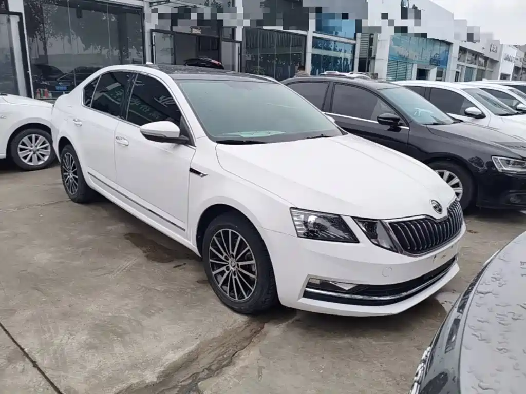 Skoda Octavia — миниатюра 4