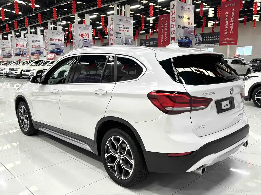 BMW X1 2022 sDrive20Li Premium