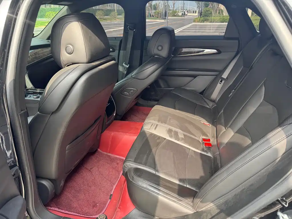 Cadillac CT6 — миниатюра 6