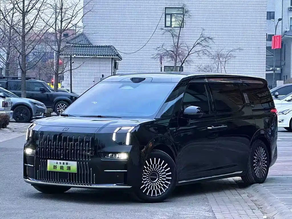 ZEEKR EXTREME KRYPTON 009