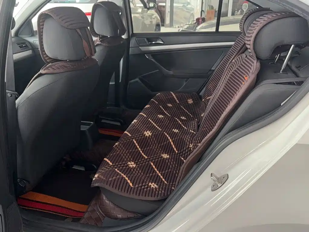Volkswagen Lavida — миниатюра 15