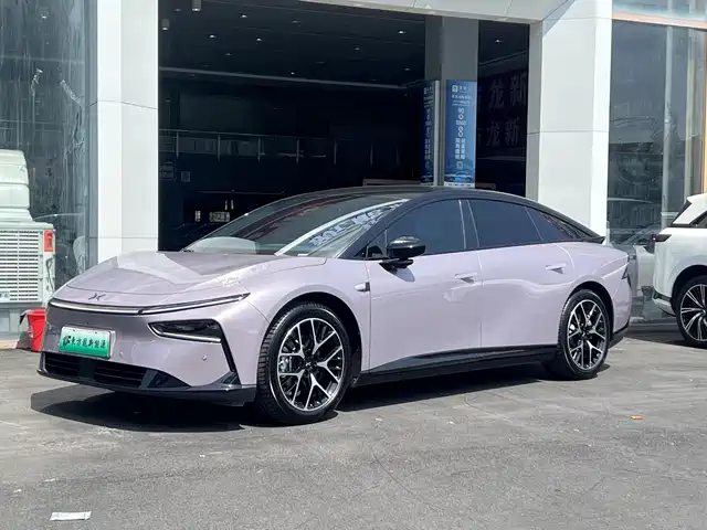 2025 Xpeng P7
