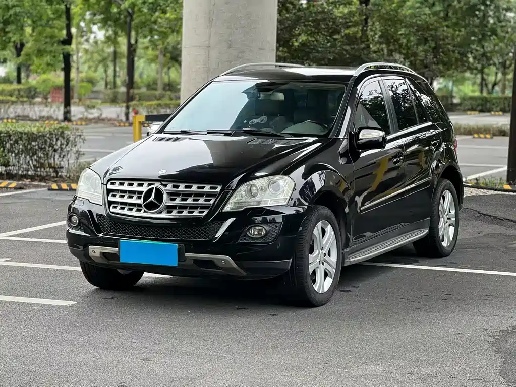 Mercedes-Benz M-Class