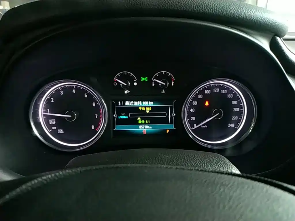 Buick LaCrosse — миниатюра 12